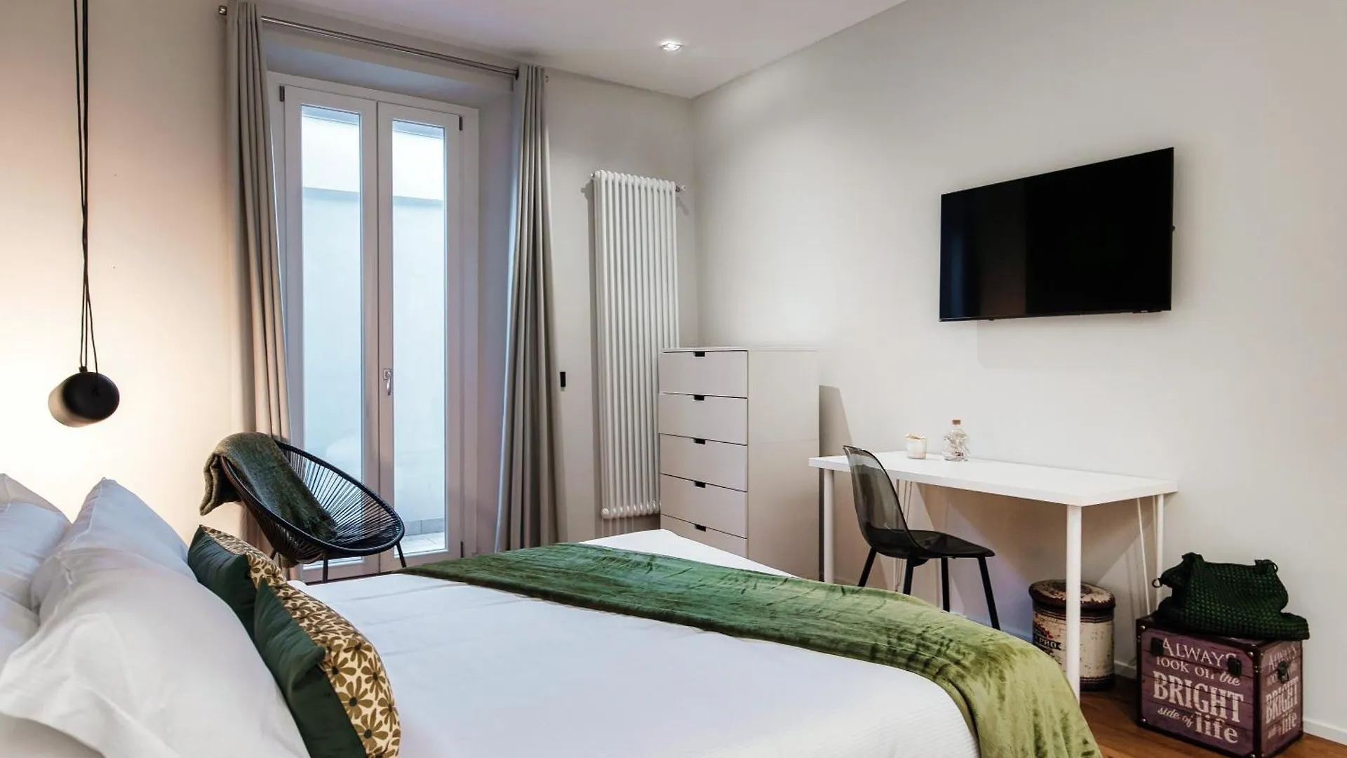 Hidden Lodge - By Myhomeincomo Apartment Como