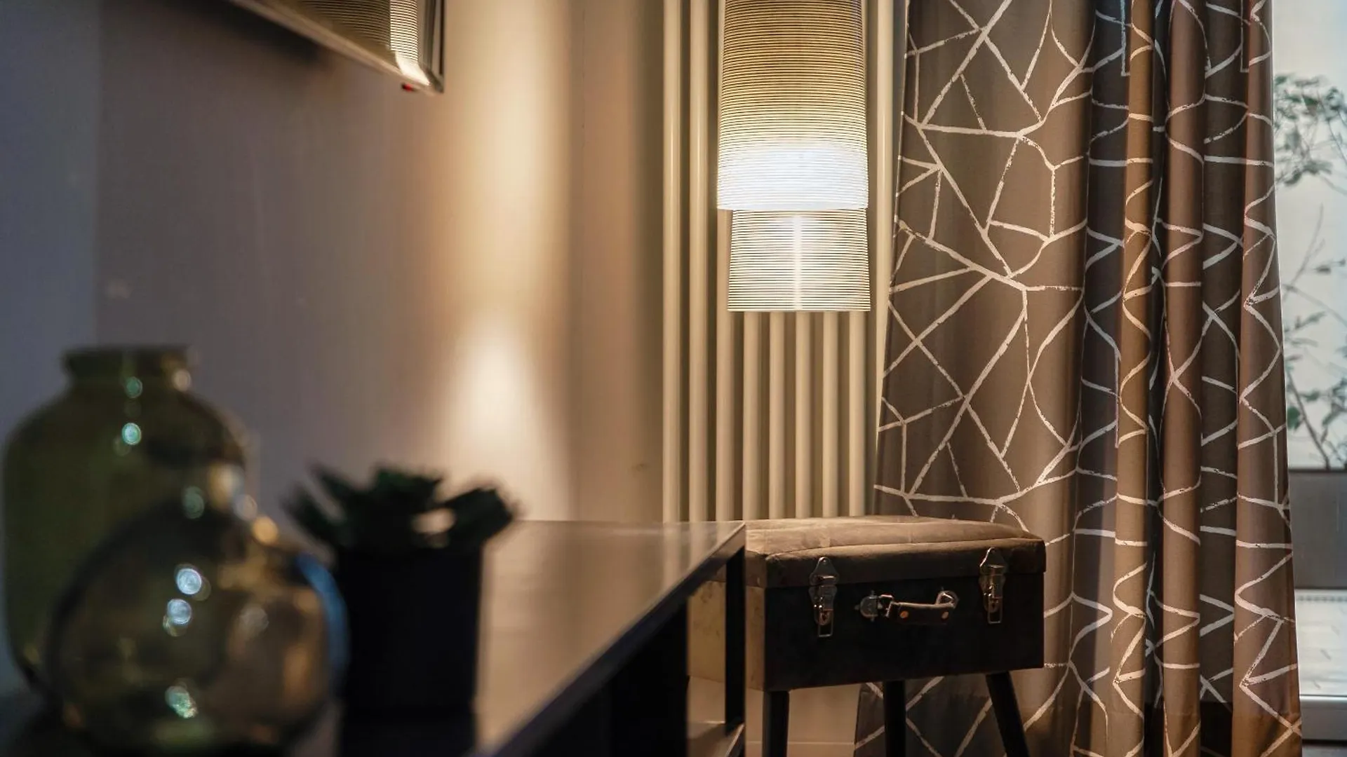 Apartment Hidden Lodge - By Myhomeincomo
